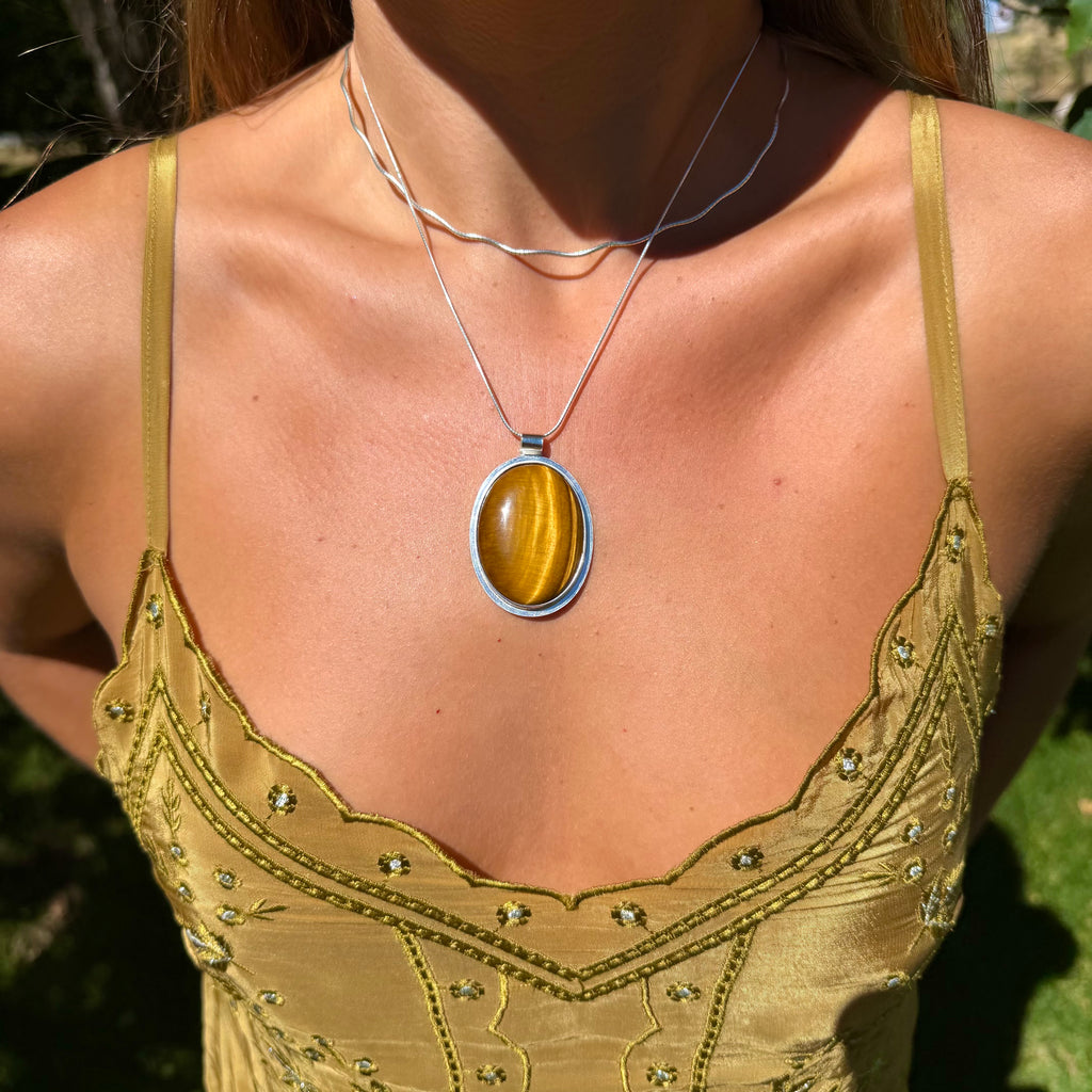 The Naomi Brown Pendant