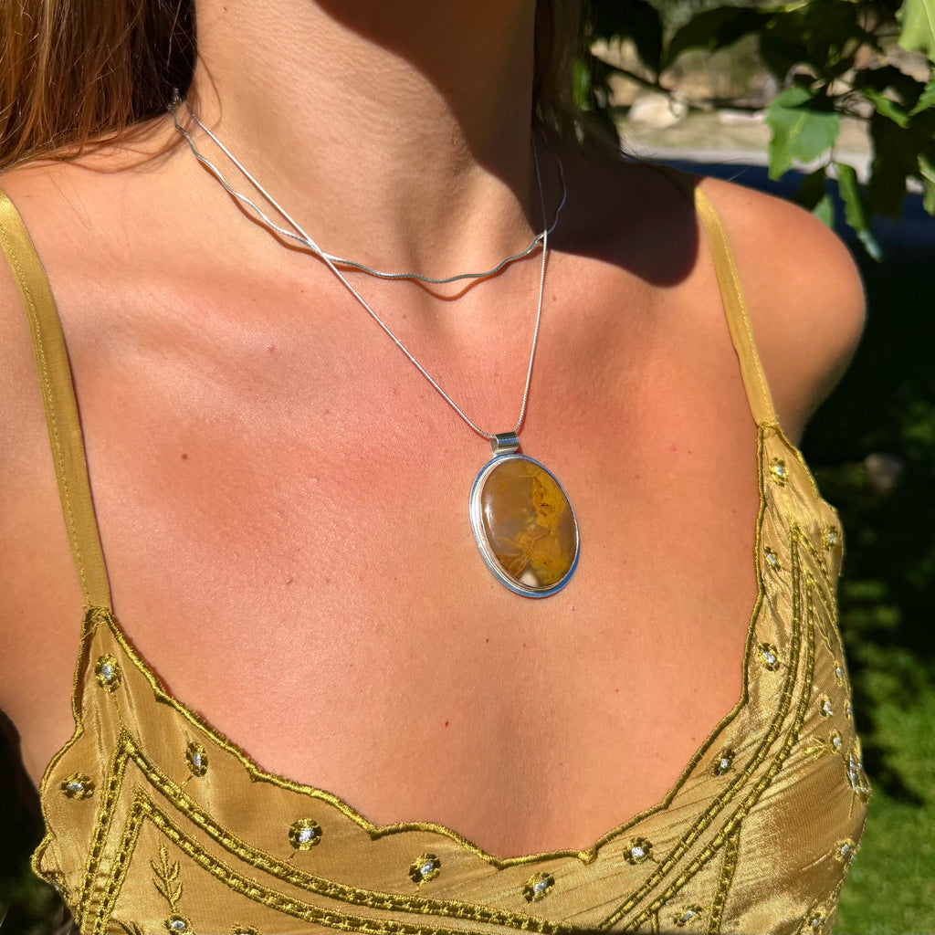 Toasted Honey Pendant