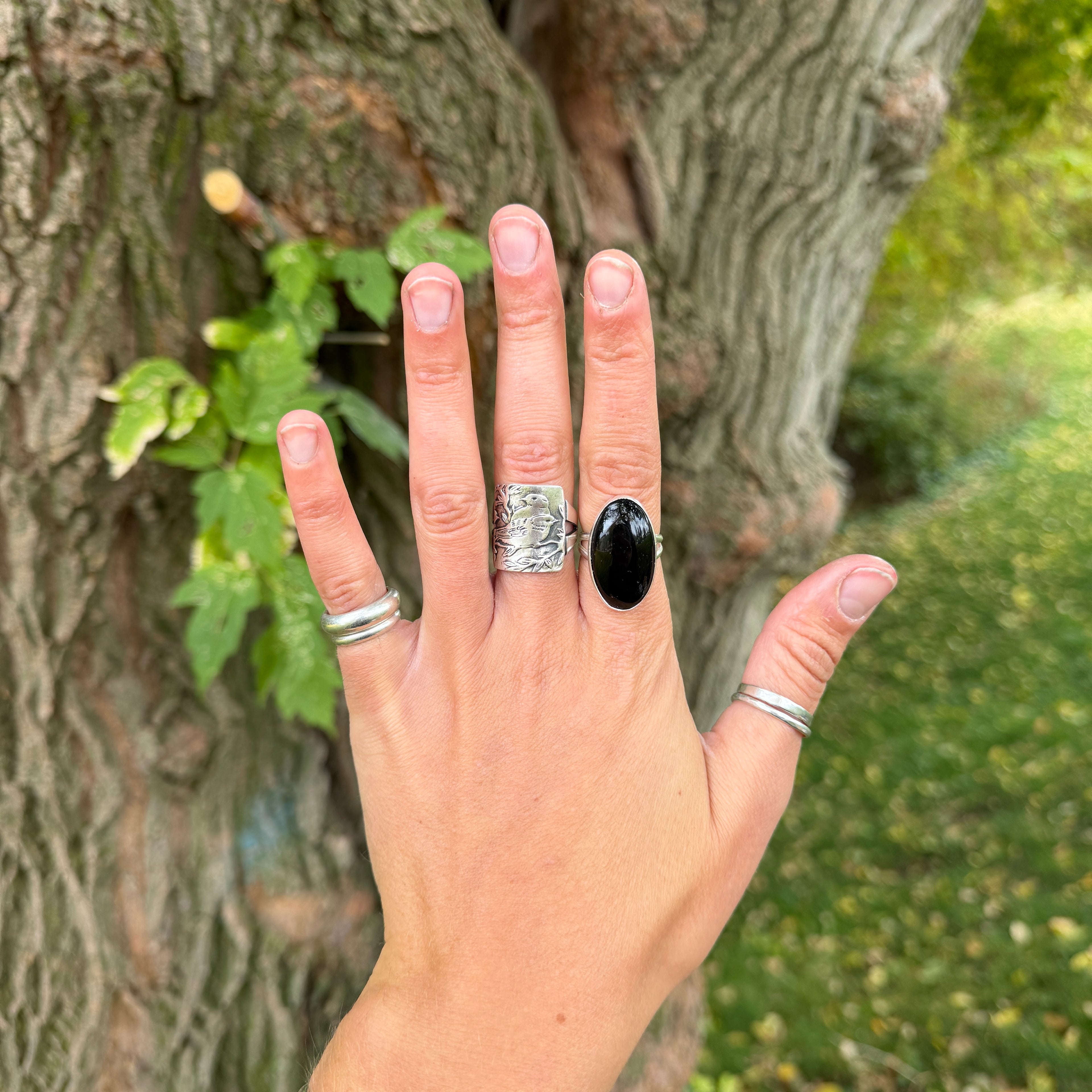 SIZE 8.5 Midnight Vine Ring