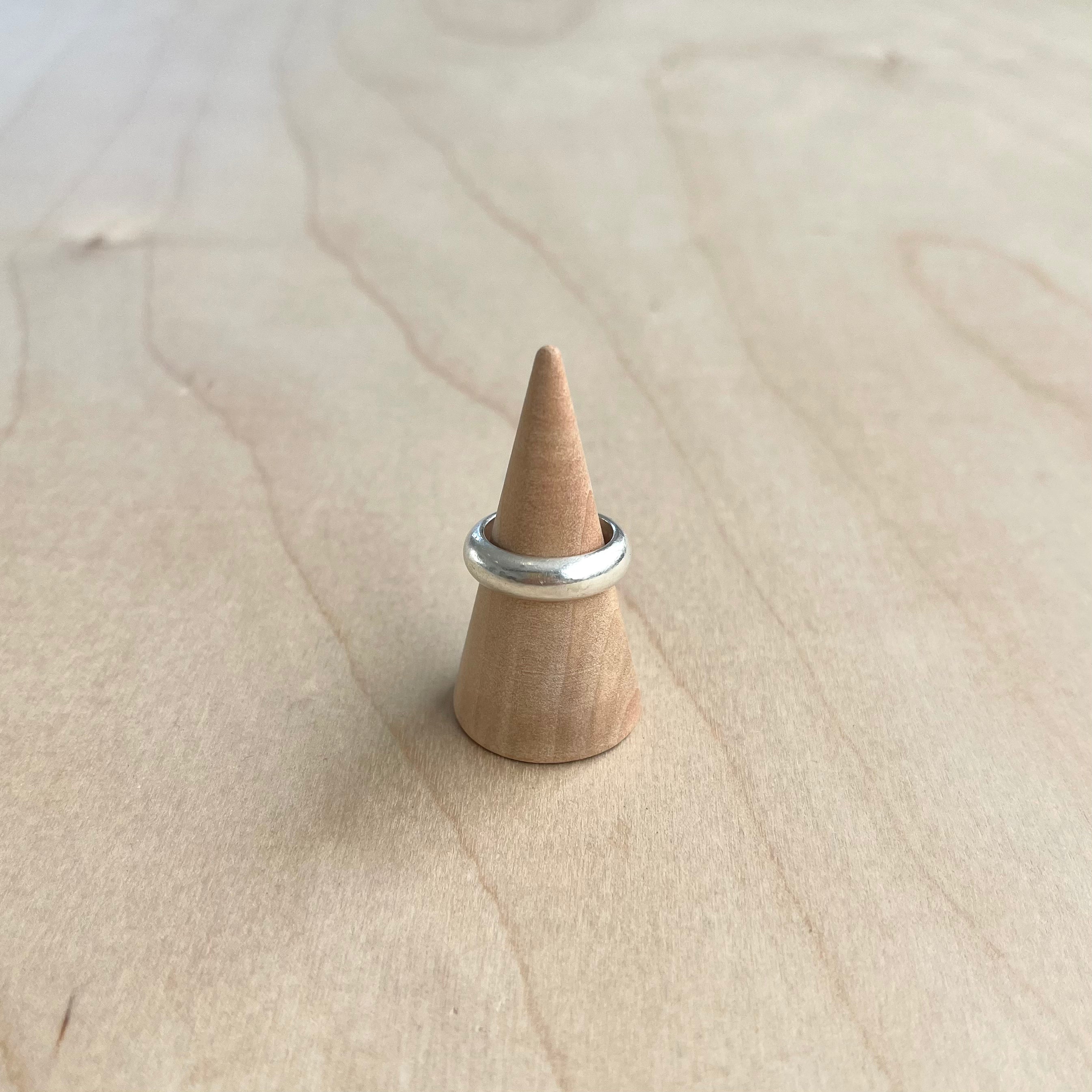 Thick Half Round Stacker