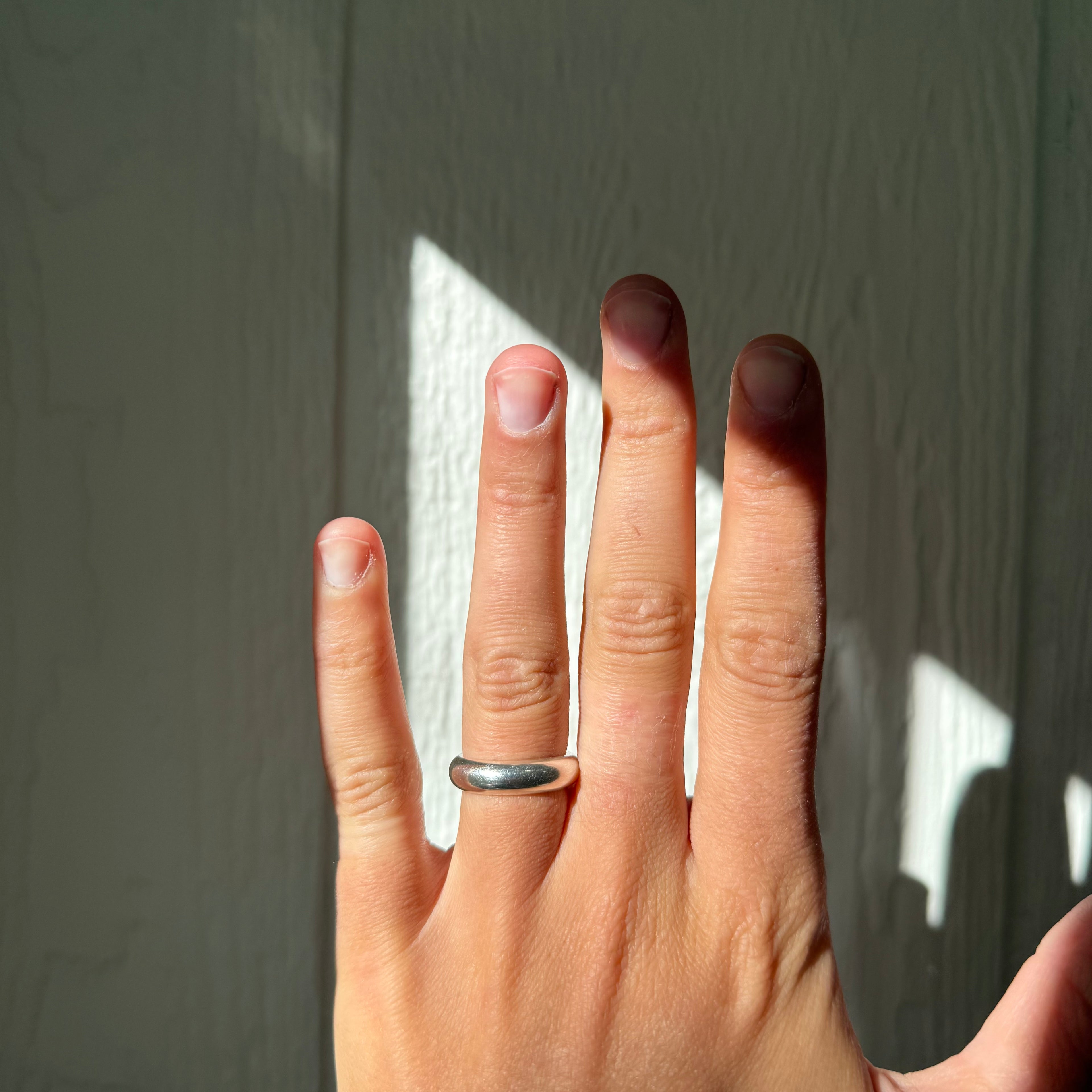 Thick Half Round Stacker