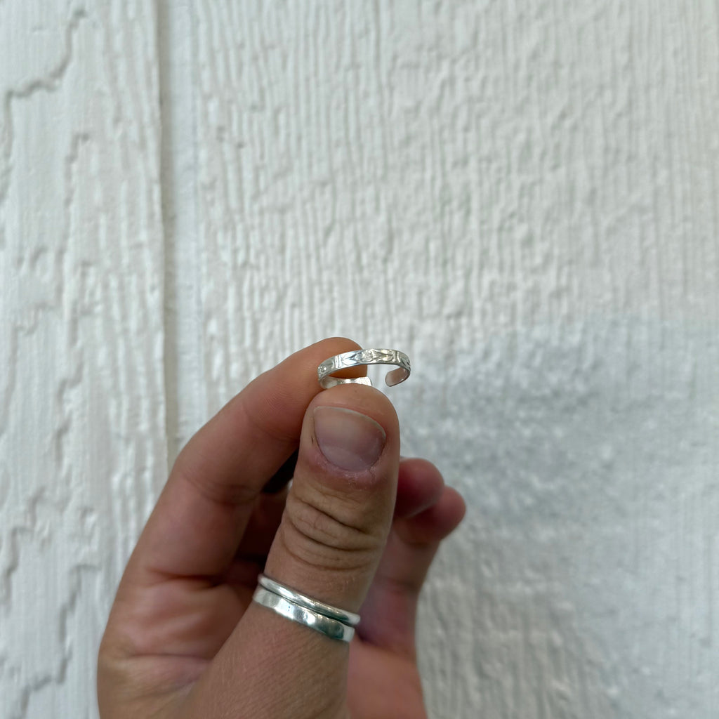 Flower Child Toe Ring