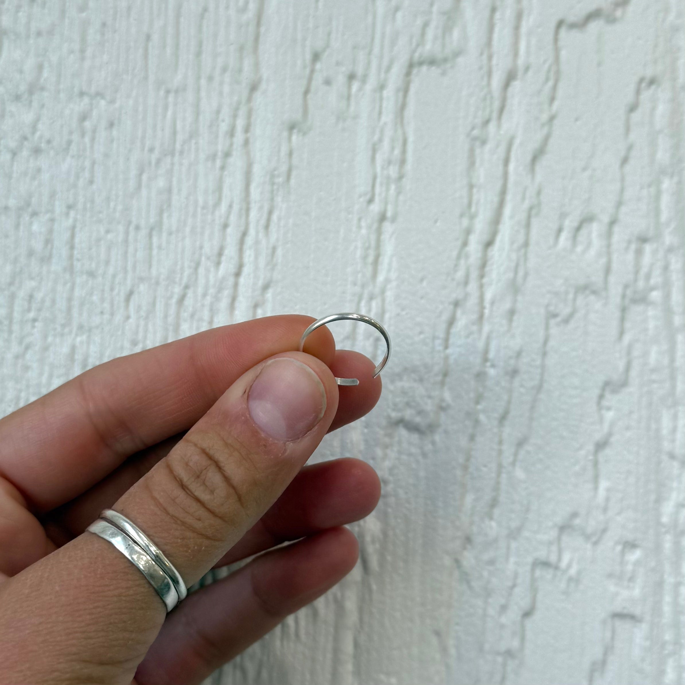 Sunlit Step Toe Ring