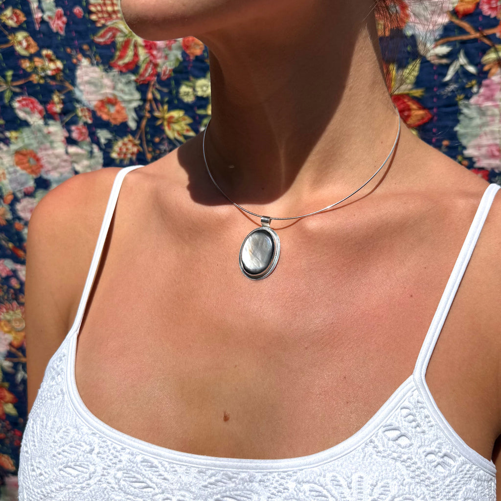 Soft Shell Pendant – Wishbone Studio.co