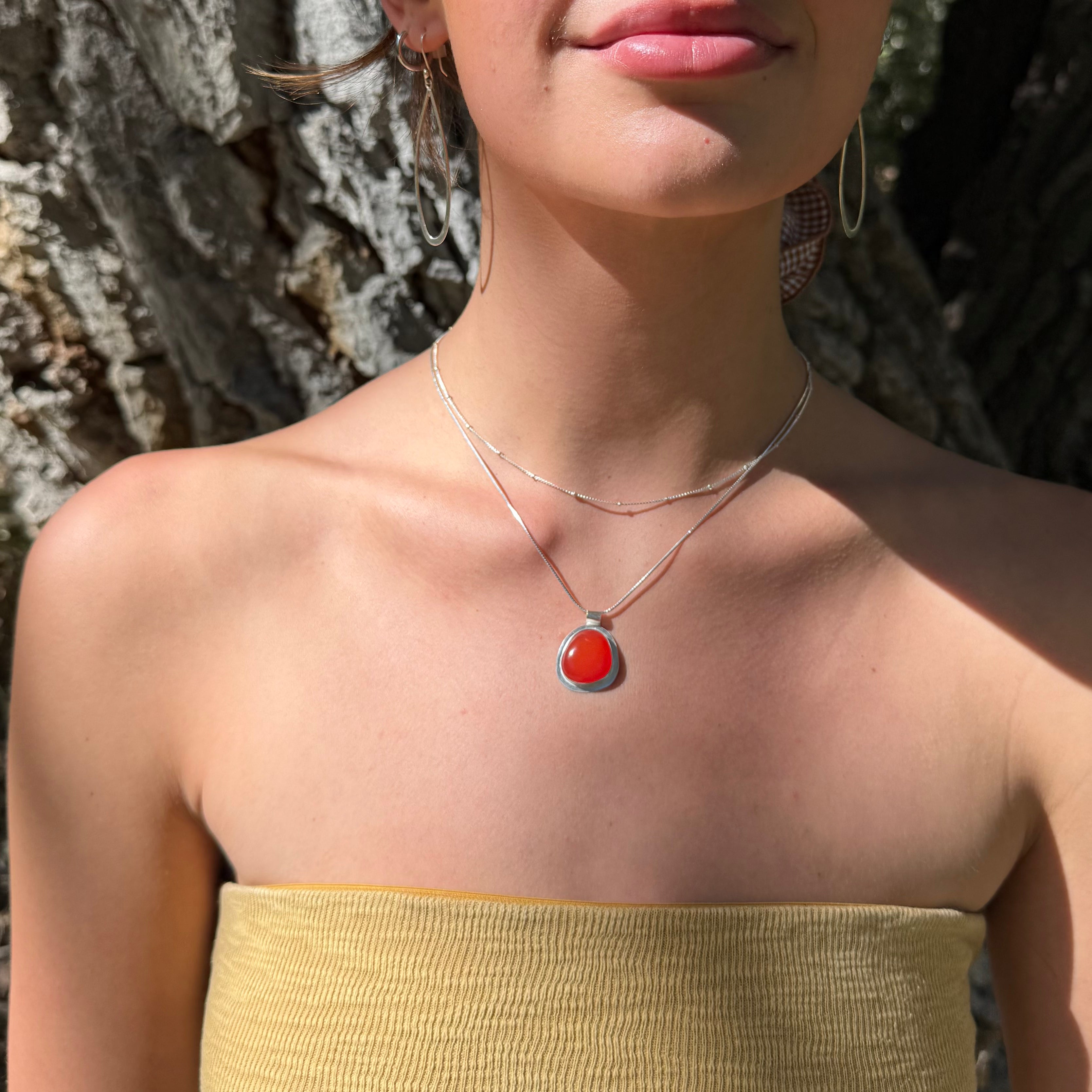 The applevtree pendant